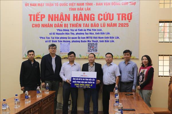 CÔNG TY THỦY ĐIỆN BUÔN KUỐP SÁT CÁNH CÙNG NGƯỜI DÂN ĐẮK LẮK KHẮC PHỤC THIỆT HẠI SAU CƠN BÃO SỐ 13 VÀ MƯA LŨ